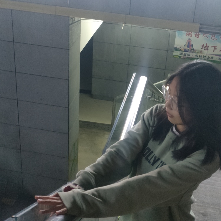 ε-云南省·昆明市·石林彝族自治县-抖音,某红薯-喜欢拍照,现在是新人但是会很努力的去完成单子,不矫情,价格和可以在谈