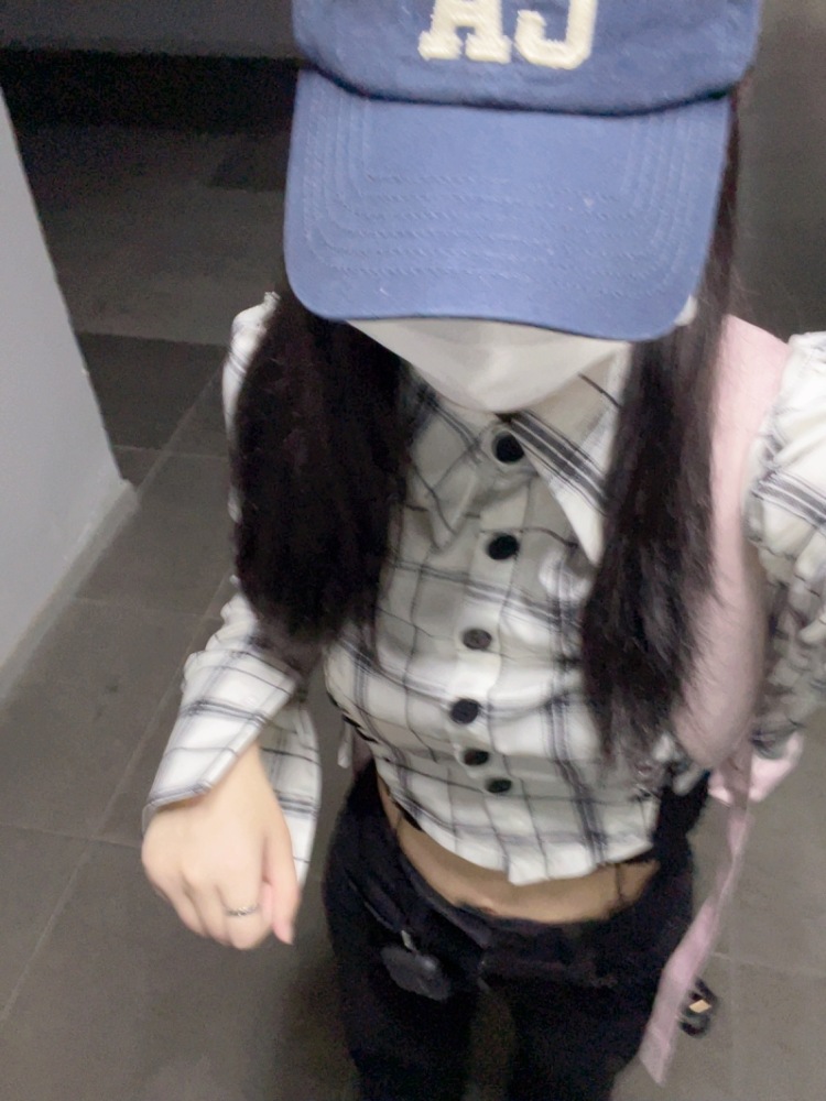 芒果奶盖-河南省·郑州市·新郑市-***-身高168体重105 在校大三学生  会一点小舞蹈 可接穿搭或者美妆护肤