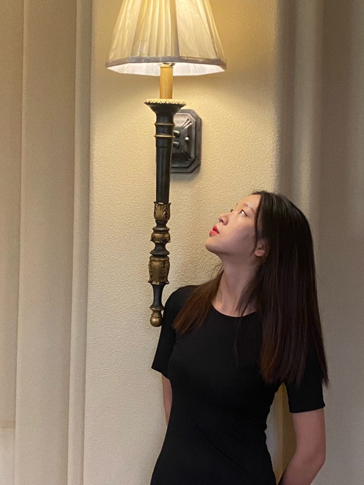 Gemini-河南省·郑州市·二七区--影视表演兼服装表演模特，接寄拍，卖家秀，主页图，设备：苹果11，出图快，高质量⬇️