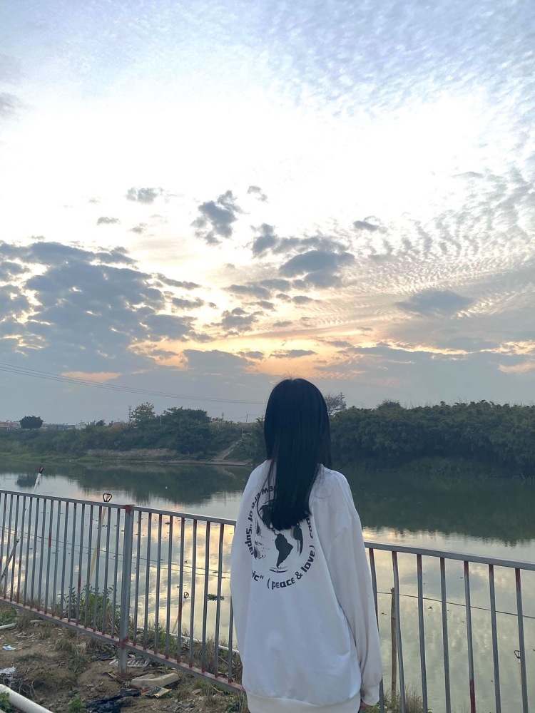 .-广东省·揭阳市·揭西县-快手.抖音.-没有职业
时间自由充足
兴趣爱好是拍照
接单服务范围:买家秀 免费试用