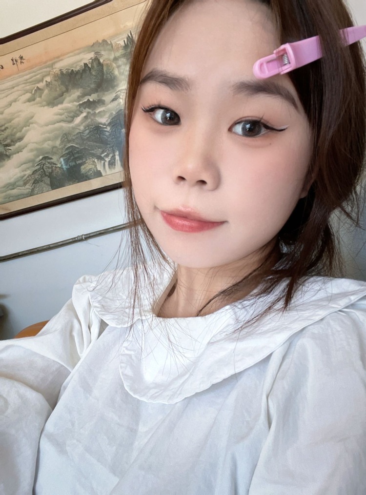 喜欢的歌要听-河北省·保定市·安国市-某红薯-擅长拍照会p图可发视频不拖拉
接送拍寄拍商家快来
身高160体重40
各种风格都会