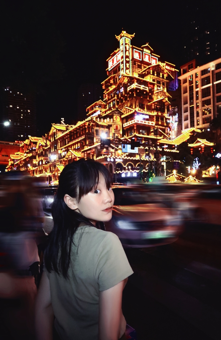 蓝色骨头-山东省·青岛市·崂山区--可以拍照P图,接寄拍、买家秀,发布种草笔记,以及青岛市区探店打卡。