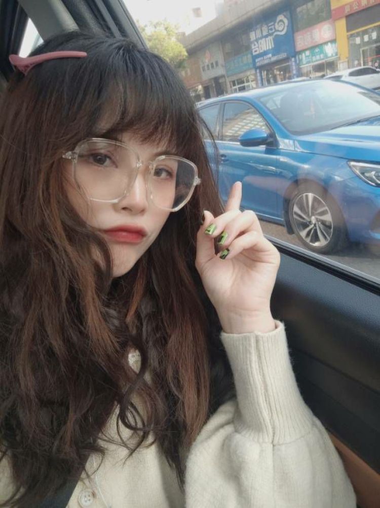 小陈小陈,昏昏沉沉-广东省·惠州市·博罗县--擅长买家秀 开箱测评
服装主要休闲 韩系 日系风
会p图,擅长调质感!整体很有高级感!