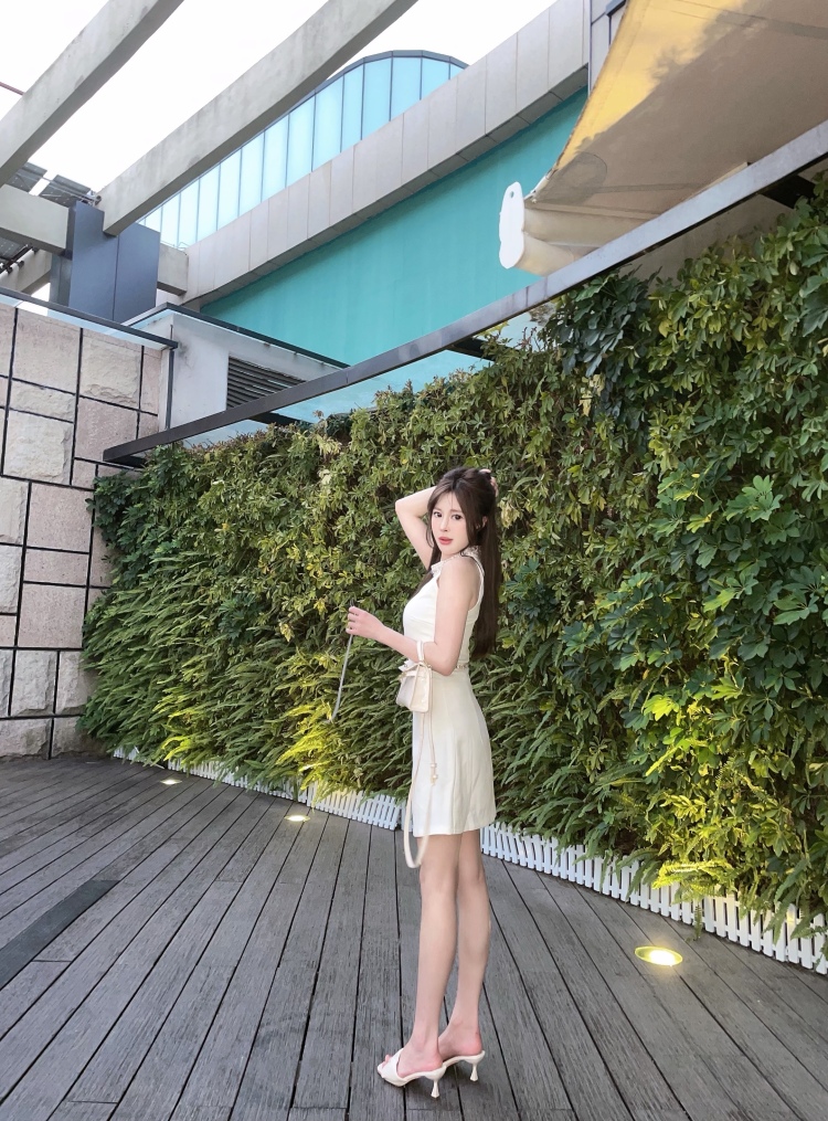 Poppy-江苏省·苏州市·吴中区-*** 抖音 微博-身高160 体重90 会穿搭 96年女生一枚
目前居住苏州
接探店 寄拍：衣服 饰品 包包 鞋子 美瞳等
出片快 有拍摄短视频经验
希望找到一拍即合的商家合作