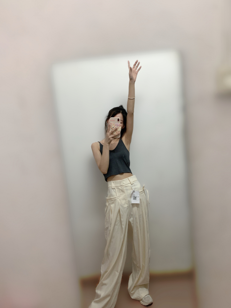 甜蜜饯儿-广东省·广州市·海珠区--接寄拍,本人净身高160体重40公斤,风格不限,大多数都可以接受,接买家秀,开箱测评