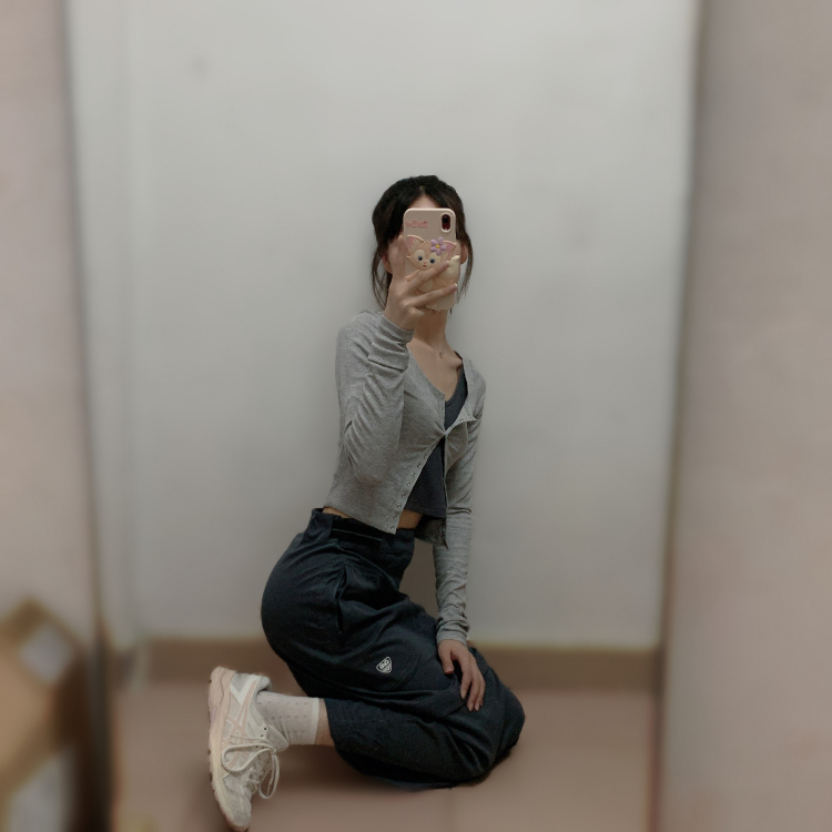 甜蜜饯儿-广东省·广州市·海珠区--接寄拍，本人净身高160体重40公斤，风格不限，大多数都可以接受，接买家秀，开箱测评
