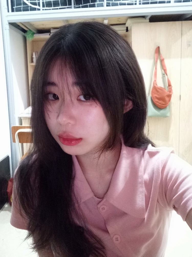 转转-湖南省·常德市·鼎城区-抖音-19岁,158,82,在校大学生,可接寄拍送拍,买家秀,会基本p图,淘宝拼多多某红薯等都可