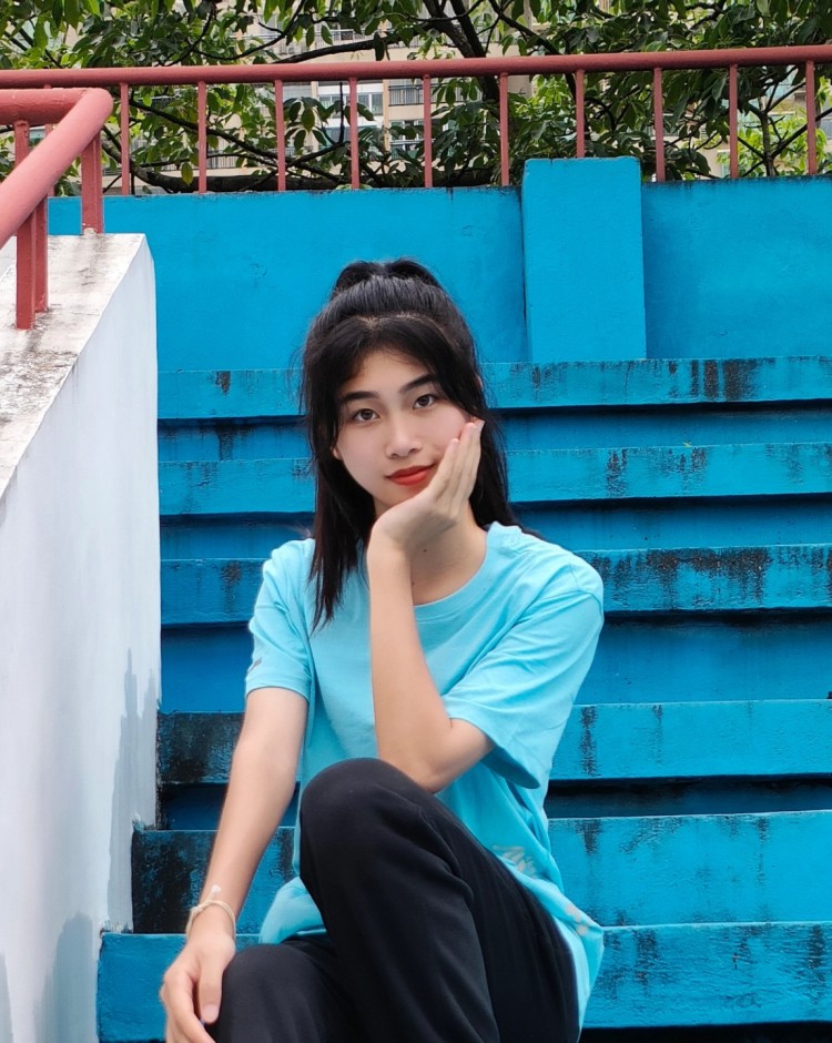 🎰-广东省·韶关市·浈江区-快手，某红薯-本人净身高168cm，52kg。虽然我是一个素人，但是我有一个赚钱梦。本人可盐可甜，有专门拍照的。看上了就来呗！多种风格可驾驭，本人好说话，勤奋好学！