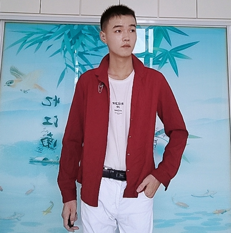 朱胜壮-河南省·商丘市·虞城县-快手,抖音某红薯-除了脸好像没啥了╭( ̄▽ ̄)╮初入寄拍,如果作品有哪里不好希望大家可以说出来,谢谢