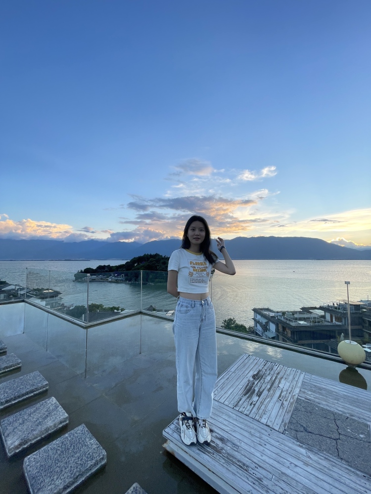 Gigi-广东省·珠海市·香洲区--买家秀,开箱种草测评,探店打卡
自带专业摄影化妆,会搭配会构图,愿意沟通协商,做出满意的成片
