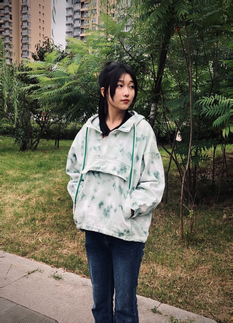 .-山西省·晋中市·寿阳县-快手 抖音-本人一位在校学生 希望赚点零花钱 接买家秀 喜欢跳舞 一位行走的百变马丁 颜值不稳定