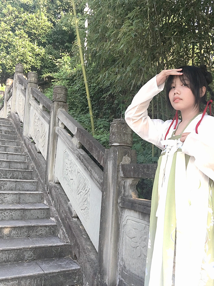 11-四川省·巴中市·平昌县--我想试试很多风格，希望商家不要费用，我接过寄拍和送拍，可以提小要求