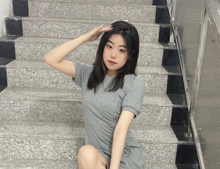 芝士奶酪-陕西省·商洛市·商州区-抖音-喜欢拍照会p图  
可以接寄拍  买家秀 短视频拍摄等都可以
