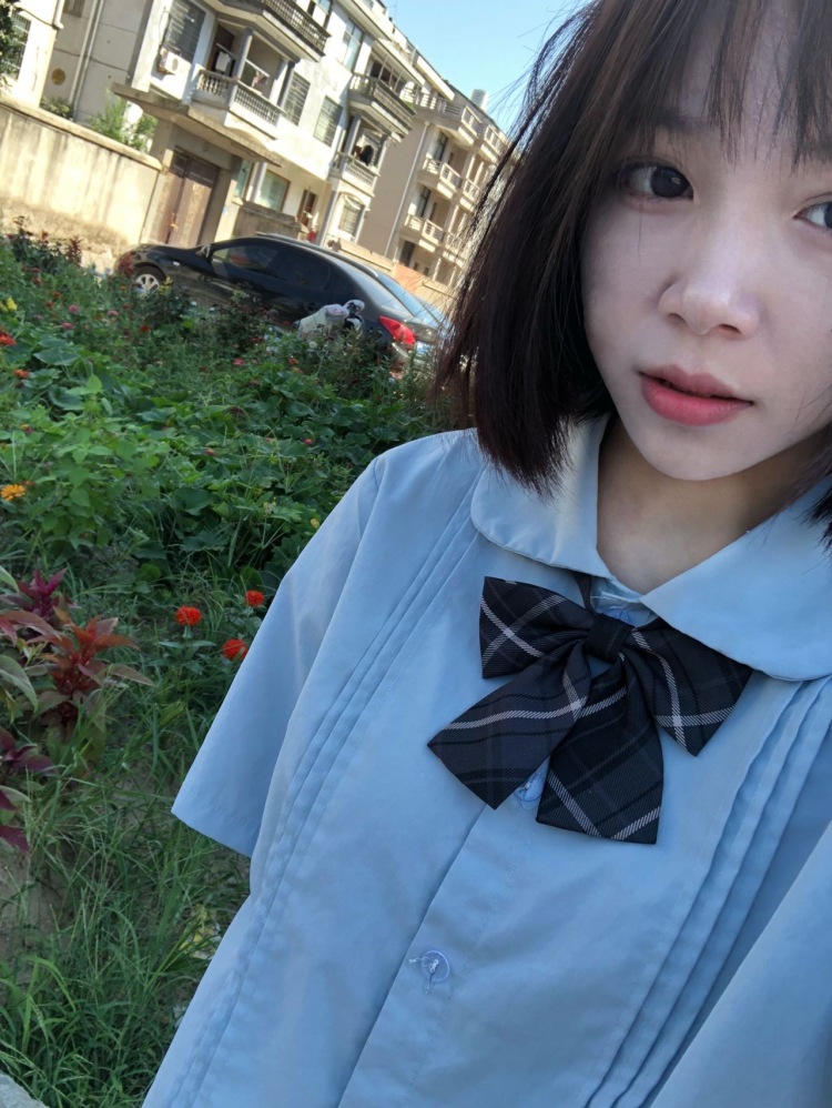 ⁷27C-浙江省·金华市·东阳市-快手-买家秀  种草带货 视频带货   身高165  体重80斤