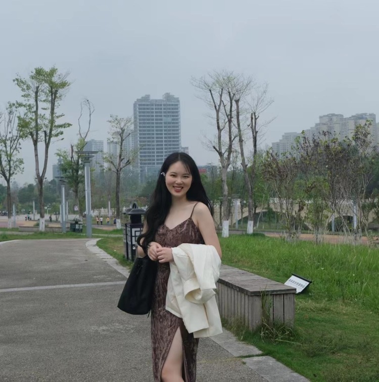 优-四川省·南充市·营山县--大学生再读,
肯吃苦,愿意研究,审美能力强,做事有耐性,能持之以恒!
主要是喜欢拍照📷
喜欢穿搭
可接淘宝卖家秀
衣服鞋子包包首饰
