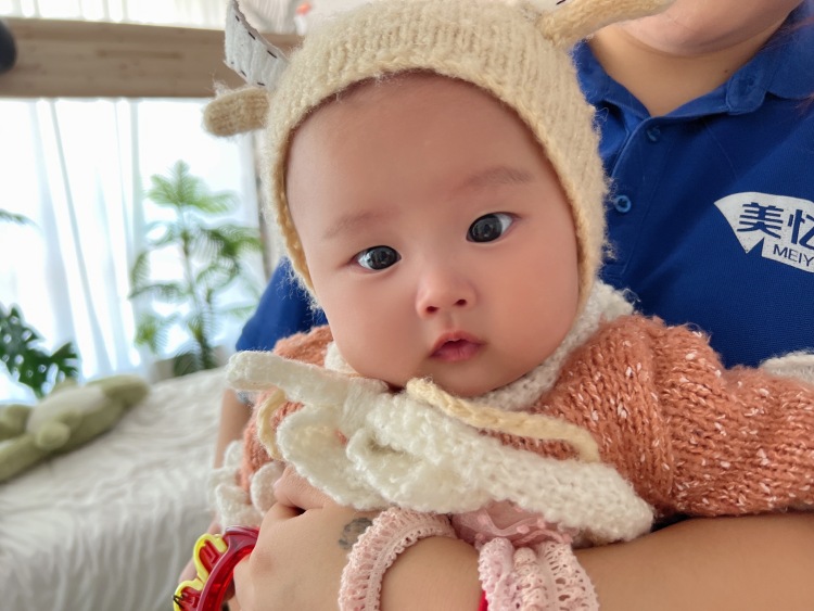 卡路李🙊-浙江省·金华市·永康市--免费试用,宝宝目前3个月9 天,接新生儿相关的一切,母婴类商品。