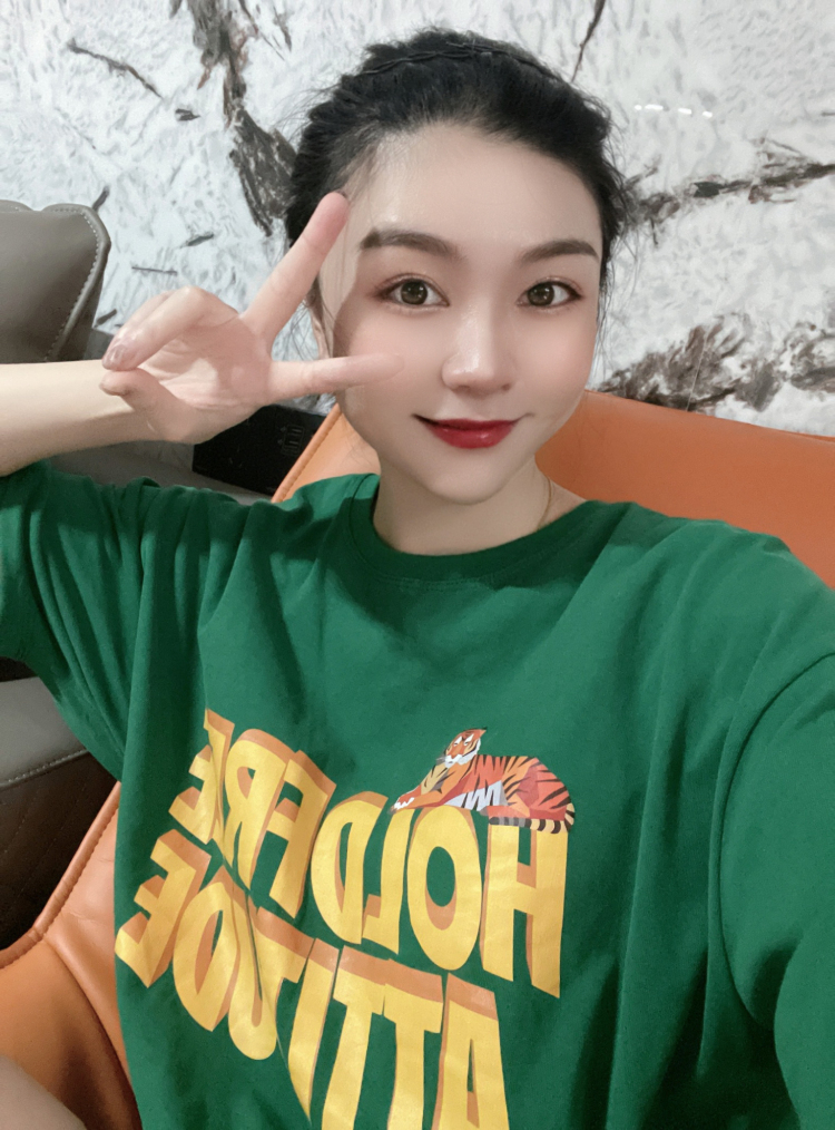 林旋玉-广东省·揭阳市·揭西县-抖音,微博,某红薯-身高165 体重48公斤,肤色白,接寄拍,不拍私房照,视频照片都可,自由职业,时间多,可长期合作。