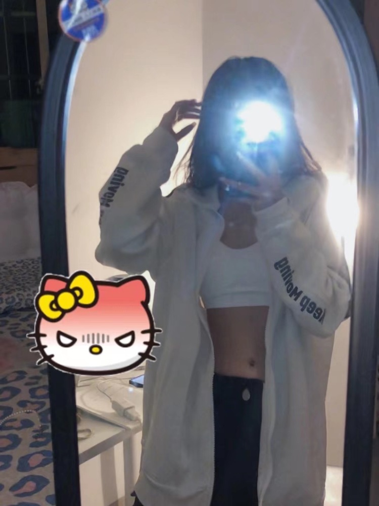 🐰-海南省·三亚市·天涯区--会拍照 会修图 会化妆 可接外拍
身高163 体重74