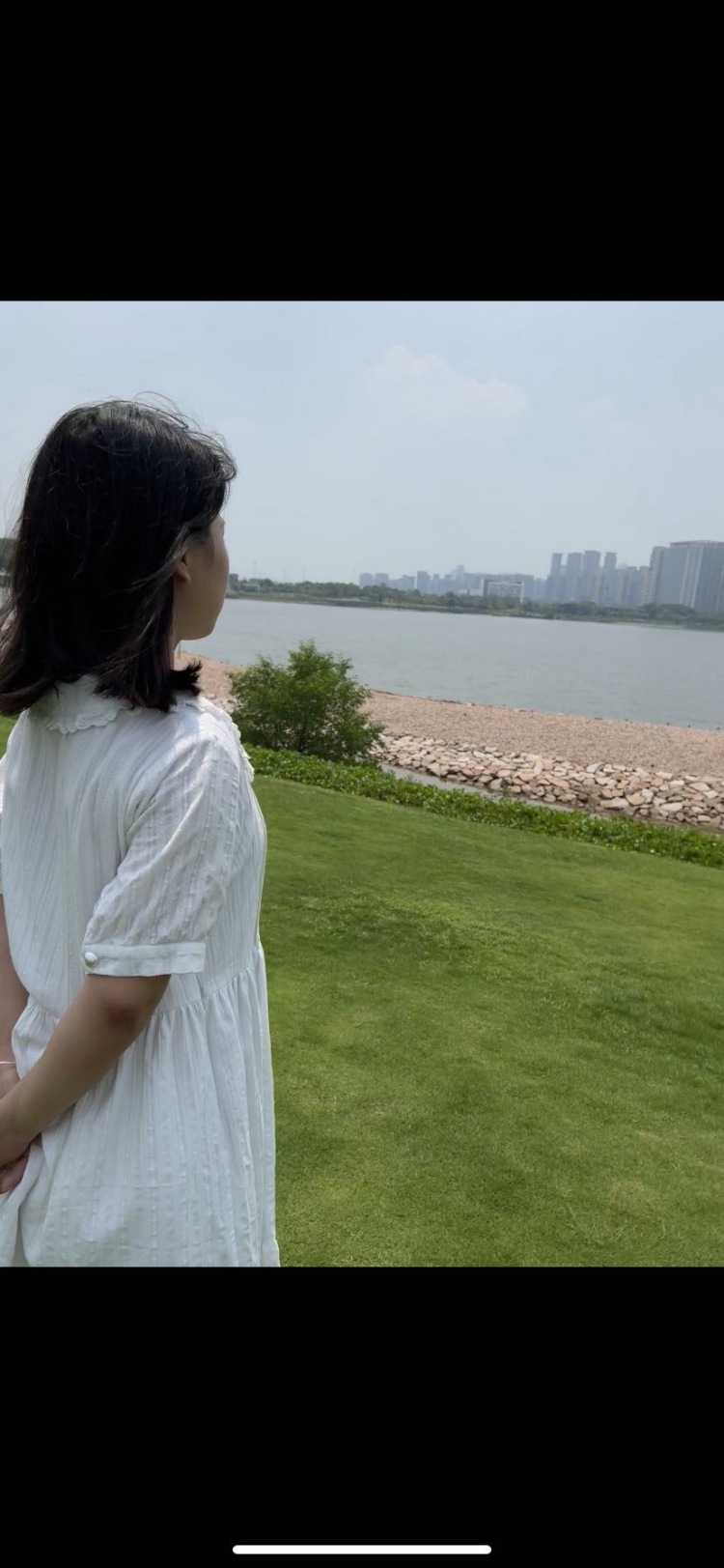 .-广东省·深圳市·宝安区--本人156 90斤
会拍照会p图
接寄拍,送拍
各种风格都能接受,饰品,鞋子,包包也🉑️