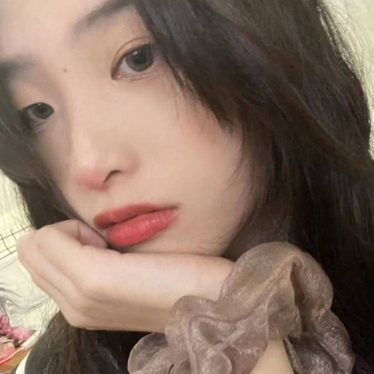 余-浙江省·衢州市·柯城区-快手-学生性子好,时间多,可以拍好几套,有拍照经验,会p图,价格可以好好商量,做这个就是为了赚一点生活费