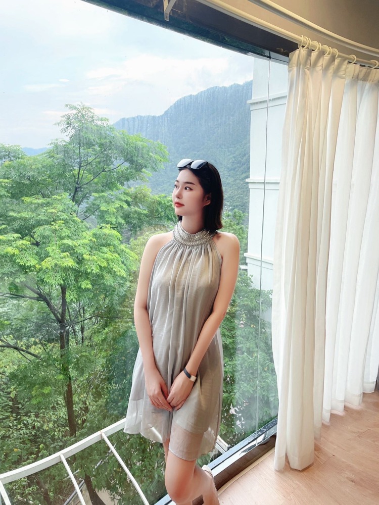 CHENYU--广东省·佛山市·顺德区--兼职模特 擅长拍照 拍衣服 出片率高 效率快~有单可以找我呀