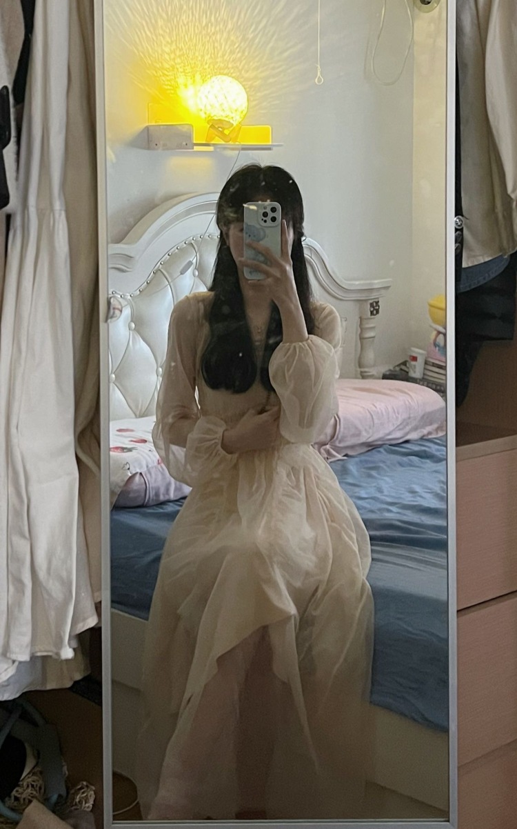 🥀Aurora-上海市·上海市·静安区--各人感觉可以寄拍,氛围感十足,可欲 可甜 可气质 如果需要这样的可以来联系我