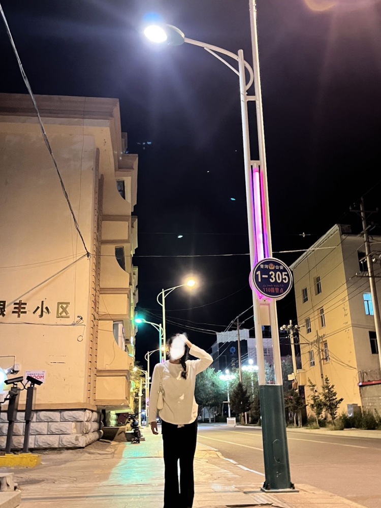 $-新疆维吾尔自治区·阿勒泰地区·青河县--身高170厘米,体重56
免费使用
接寄拍+买家秀。
欢迎大家找我
年龄:18
身高:170
体重:56