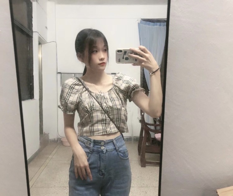 沙沙👧🏻-广东省·汕头市·龙湖区-微博 淘宝 抖音-擅长买家秀,拍短视频,拍作品细节,特征,平面模特兼职,擅长搭配,可驾驭各种衣服款式,不满意可重拍