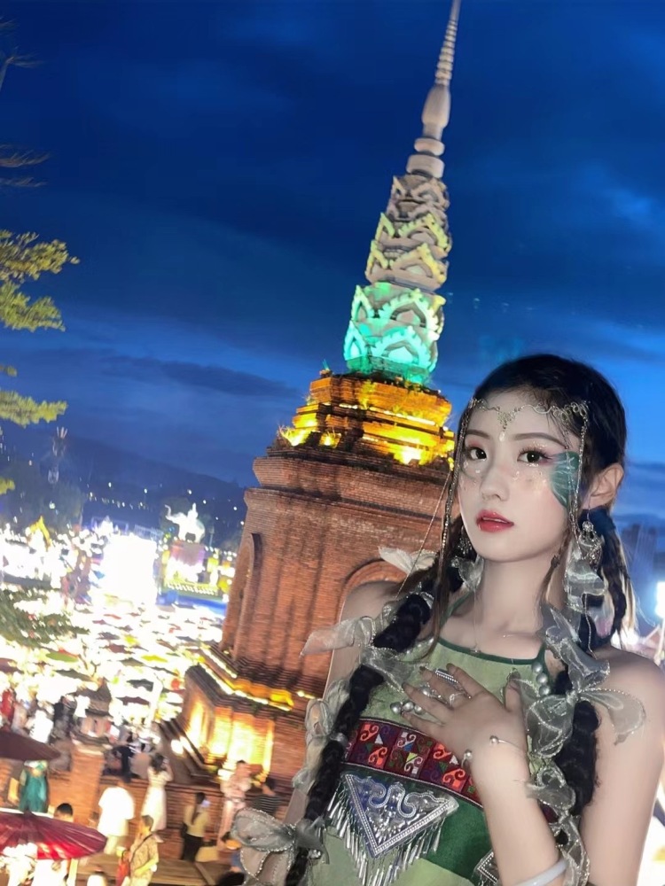 NE.98-山东省·青岛市·市南区--服装表演专业毕业,拍摄经验丰富,可接寄拍,商用拍摄,网店打卡
