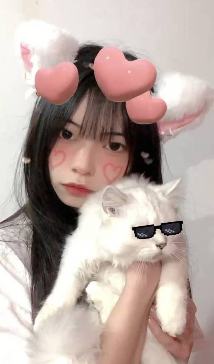 Darling.-浙江省·宁波市·余姚市-快手ZikQ_9_7-本人学生党一枚,擅长批图拍照,身高168体重46, 可接各类服饰饰品鞋类包类寄送拍,不接内衣