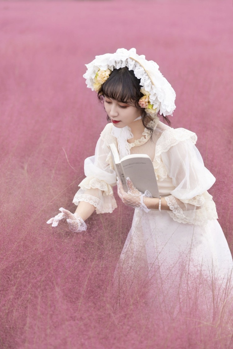 南枝-四川省·成都市·成华区--独立女摄影,有化妆师和模特团队,各种风格都可拍,日系清新,情绪私房以及汉服、jk、cos、Lolita等等,可接产品以及服装的寄拍,种草,开箱等等。另外视频也可以拍哈。
如果有喜欢的商家也可以考虑不收