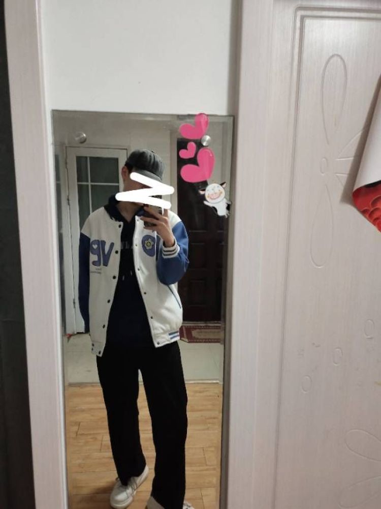 主角本人-安徽省·蚌埠市·固镇县-快手-有快手号/抖音刚开始玩，要接寄拍:服装/生活用品/单品。
希望有老板看得上,还请多多关照