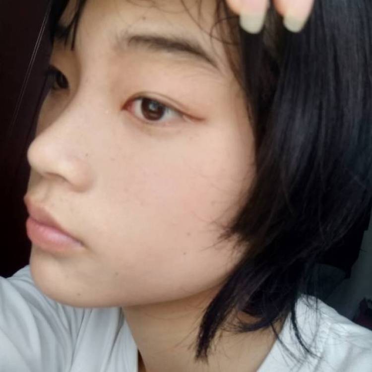 程-湖南省·郴州市·桂东县--本人高中，身高165以上体重90，特长:会拍照，会穿搭，会修图，会配一点点音，喜欢唱歌跳舞，想利用闲暇时间赚点零花钱