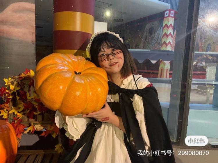 XIAOLAN🍓-四川省·成都市·成华区--可接大码女装
寄拍
略会穿搭和拍照
风格可甜可咸
会p图
年龄:24
身高:169CM
体重:77KG