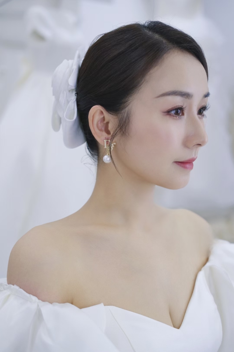 曉qing-浙江省·杭州市·上城区--接寄拍 来找我合作 本人会拍照 会剪辑视频 会p图 价格🉑️30-80