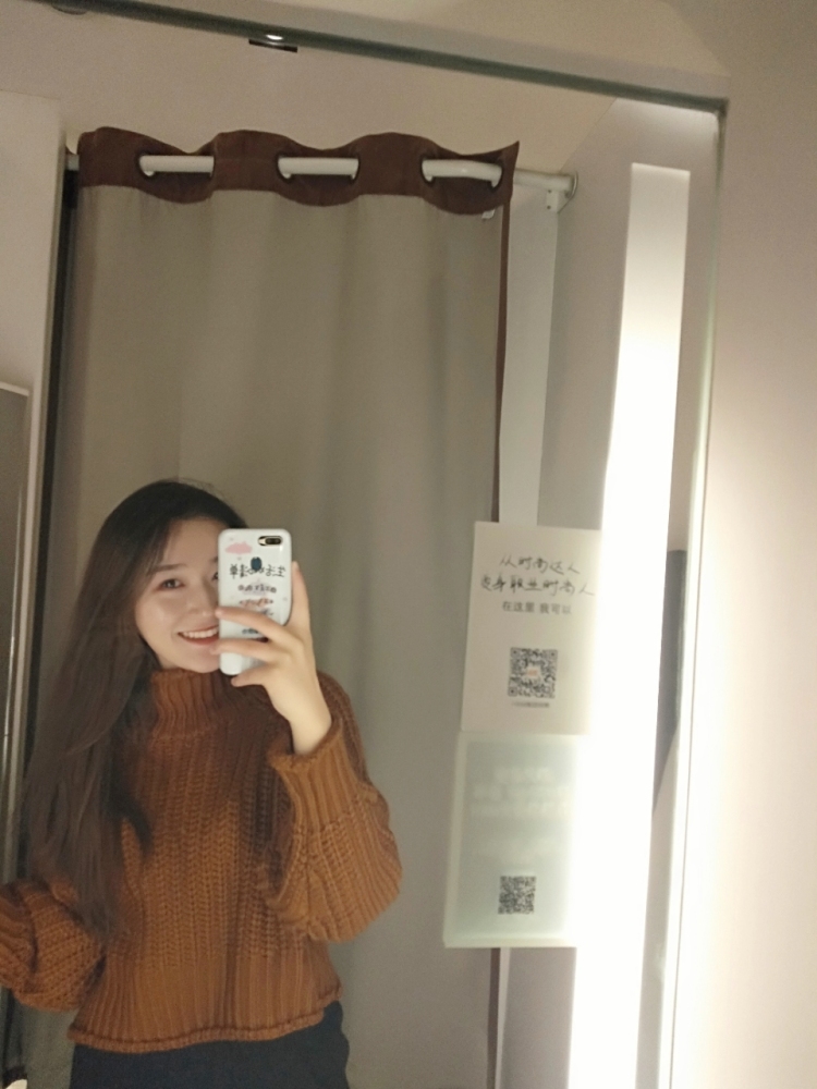 Coisini💓-山东省·潍坊市·潍城区--拍照特别上镜 身高170  体重125斤  可以寄拍！各位商家老板看过来呀！