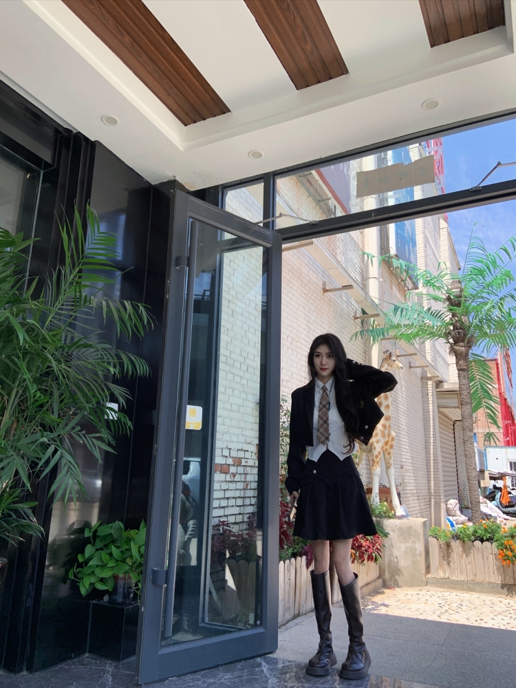 1628_-河南省·洛阳市·西工区-抖音快手-本人身高167 体重84
会拍照、会p图、可接寄拍,交会费那种的勿来谢谢喔!不要太漏的,别的风格都可以接受
抖音粉丝1000+