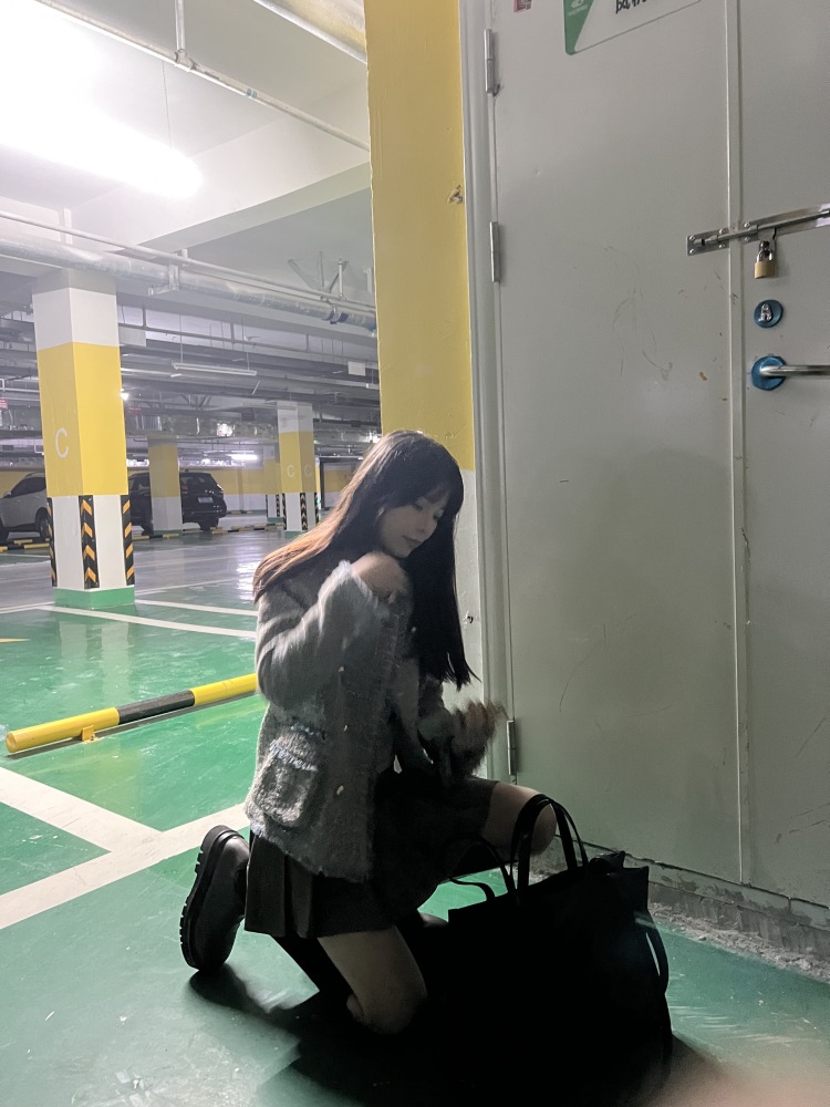 island-安徽省·合肥市·包河区-抖音-接寄拍 买家秀
身高165体重44kg,年龄22,💎5级,淘气值1250,风格多变,会p图,衣服,帽子,鞋子,首饰等都可合作