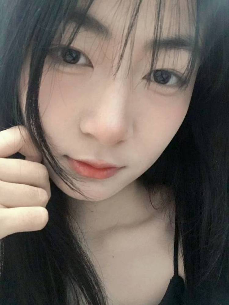 H.-江苏省·无锡市·梁溪区- 某红薯 抖音-喜欢跳舞,美术,想做寄拍提升一下自己,喜欢拍照会p图,可做买家秀。