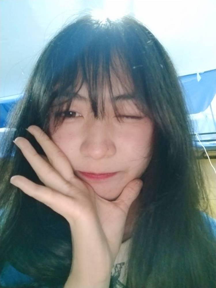 H.-江苏省·无锡市·梁溪区- 某红薯 抖音-喜欢跳舞,美术,想做寄拍提升一下自己,喜欢拍照会p图,可做买家秀。