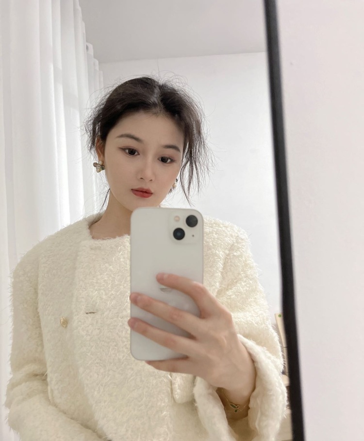 陈一帅-湖北省·咸宁市·咸安区--我的大名叫陈师,小名一帅,97年的南方女孩,爱生活,爱购物,爱分享,很开心这里遇见你们。