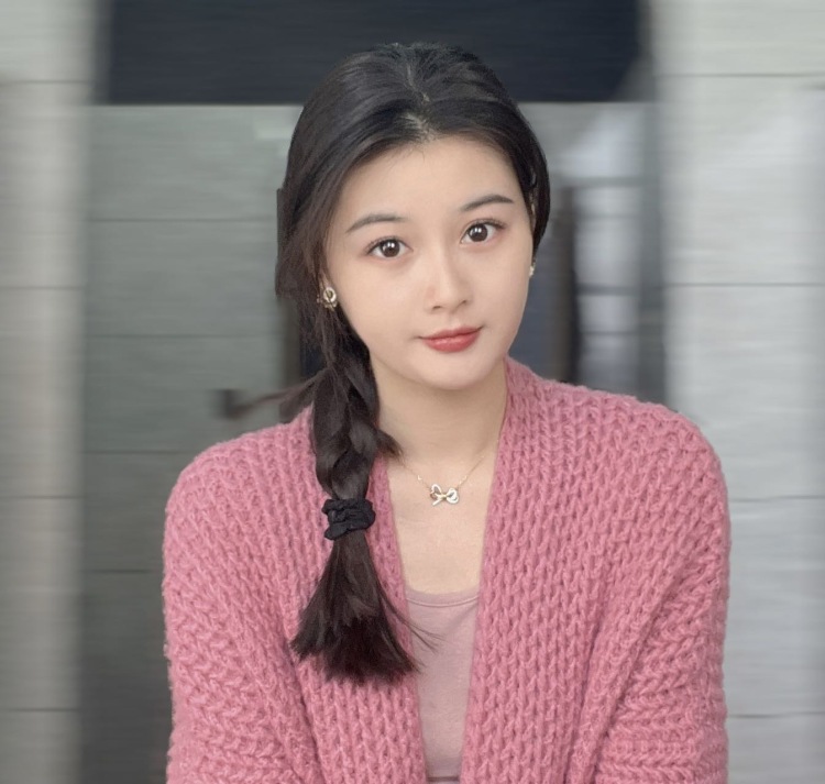 陈一帅-湖北省·咸宁市·咸安区--我的大名叫陈师，小名一帅，97年的南方女孩，爱生活，爱购物，爱分享，很开心这里遇见你们。