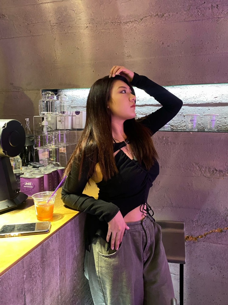 🧊-广东省·广州市·荔湾区--大家好!我是Lydia
身高164,体重55kg,幼教专业,会弹钢琴跳舞
爱好拍照修图,p图好,出图快质量高
寄拍,买家秀,模特都可,会摆拍会化妆,风格不限
坐标:广东省·广州市·荔湾区/佛山市·南海