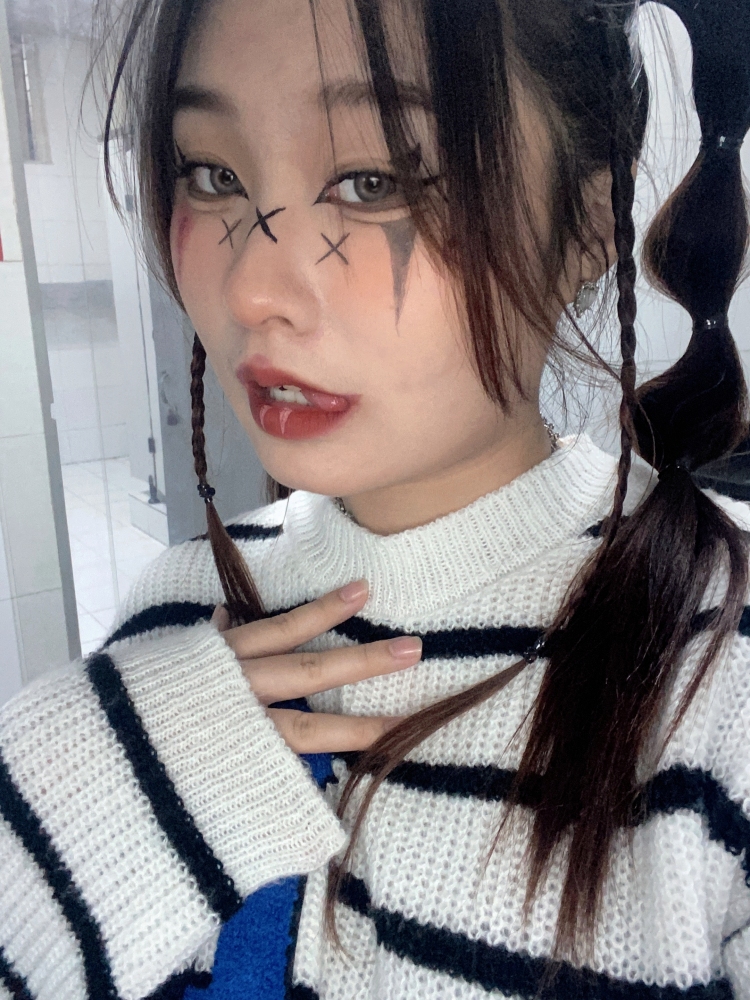 彤妹.-陕西省·西安市·灞桥区-快手-我比较喜欢拍照,我的爱好是跳舞,身高165体重100,在校大学生,想要接寄拍,我的理想是当模特