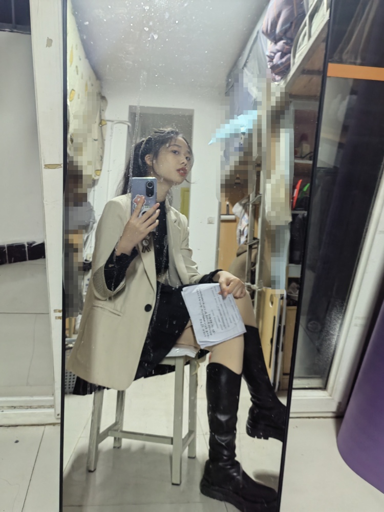 清悦-四川省·成都市·锦江区--有寄拍经验,身高163 体重92 ,可御姐可甜妹,比较好说话,没有公主病,配合度很高,希望商家可以带着要求来。