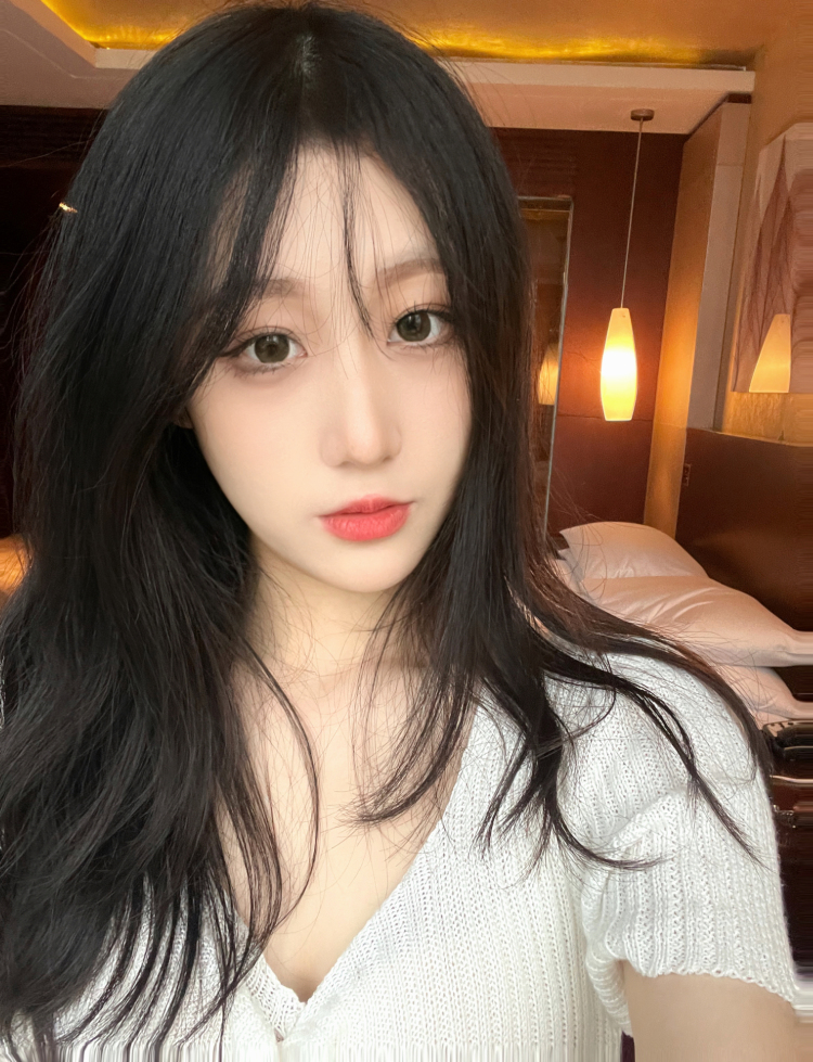 ₁％-广东省·中山市·中山港街道--本人美术生，爱好拍照p图，时间充裕，可接买家秀，；认真负责，出图快，有耐心，态度好