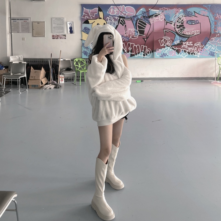 ₁％-广东省·中山市·中山港街道--本人美术生，爱好拍照p图，时间充裕，可接买家秀，；认真负责，出图快，有耐心，态度好
