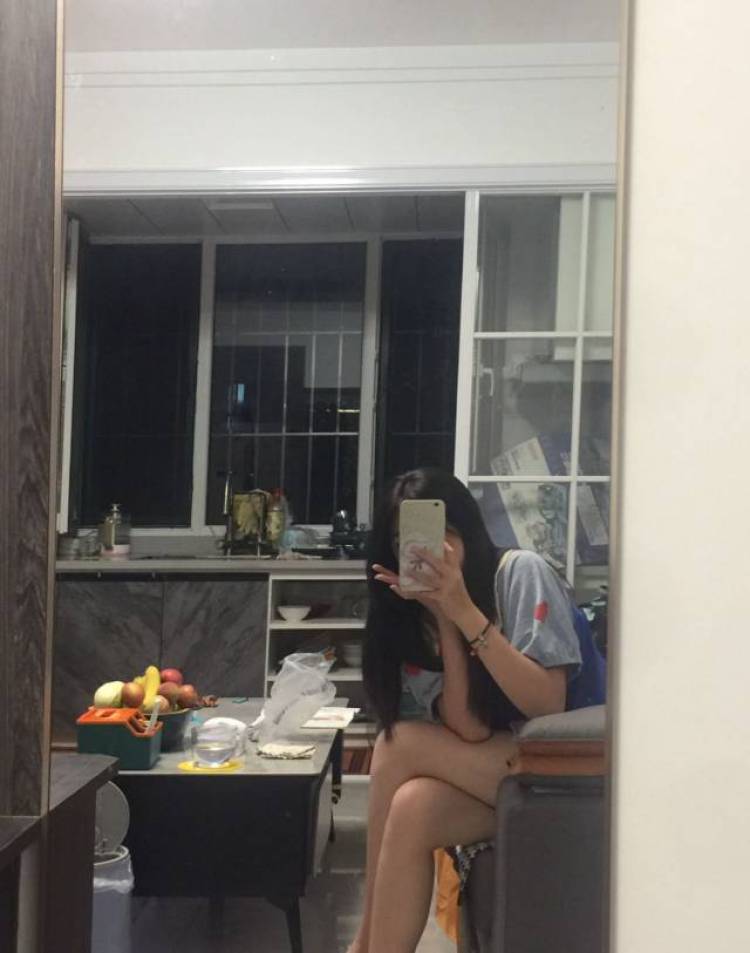 M.涵妹儿-辽宁省·朝阳市·双塔区-抖音 快手 微博-买家秀 种草带货 直播带货 拍视频 寄拍 送拍   赠拍 是学生 短视频vlog 开箱测评 品牌代言 营销推广 社群推广 校园推广