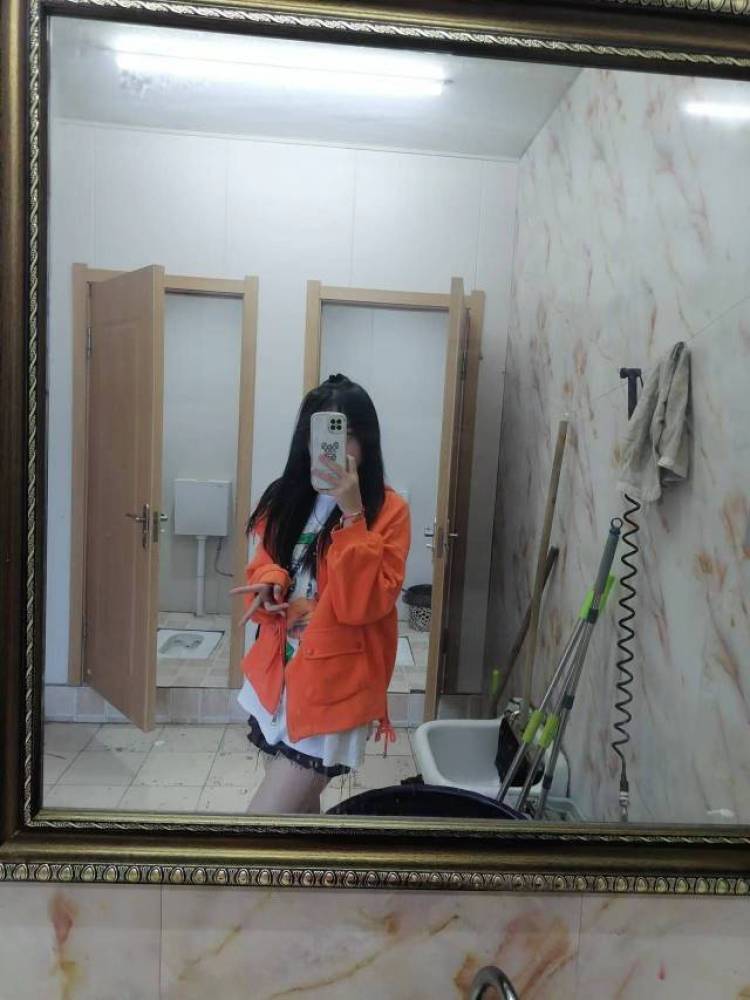M.涵妹儿-辽宁省·朝阳市·双塔区-抖音 快手 微博-买家秀 种草带货 直播带货 拍视频 寄拍 送拍   赠拍 是学生 短视频vlog 开箱测评 品牌代言 营销推广 社群推广 校园推广