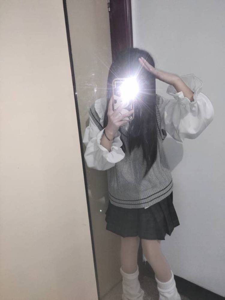 小宰-山西省·阳泉市·郊区--接寄拍，送拍都可，身高157，体重90，会简单p图，出图快，脾气好。